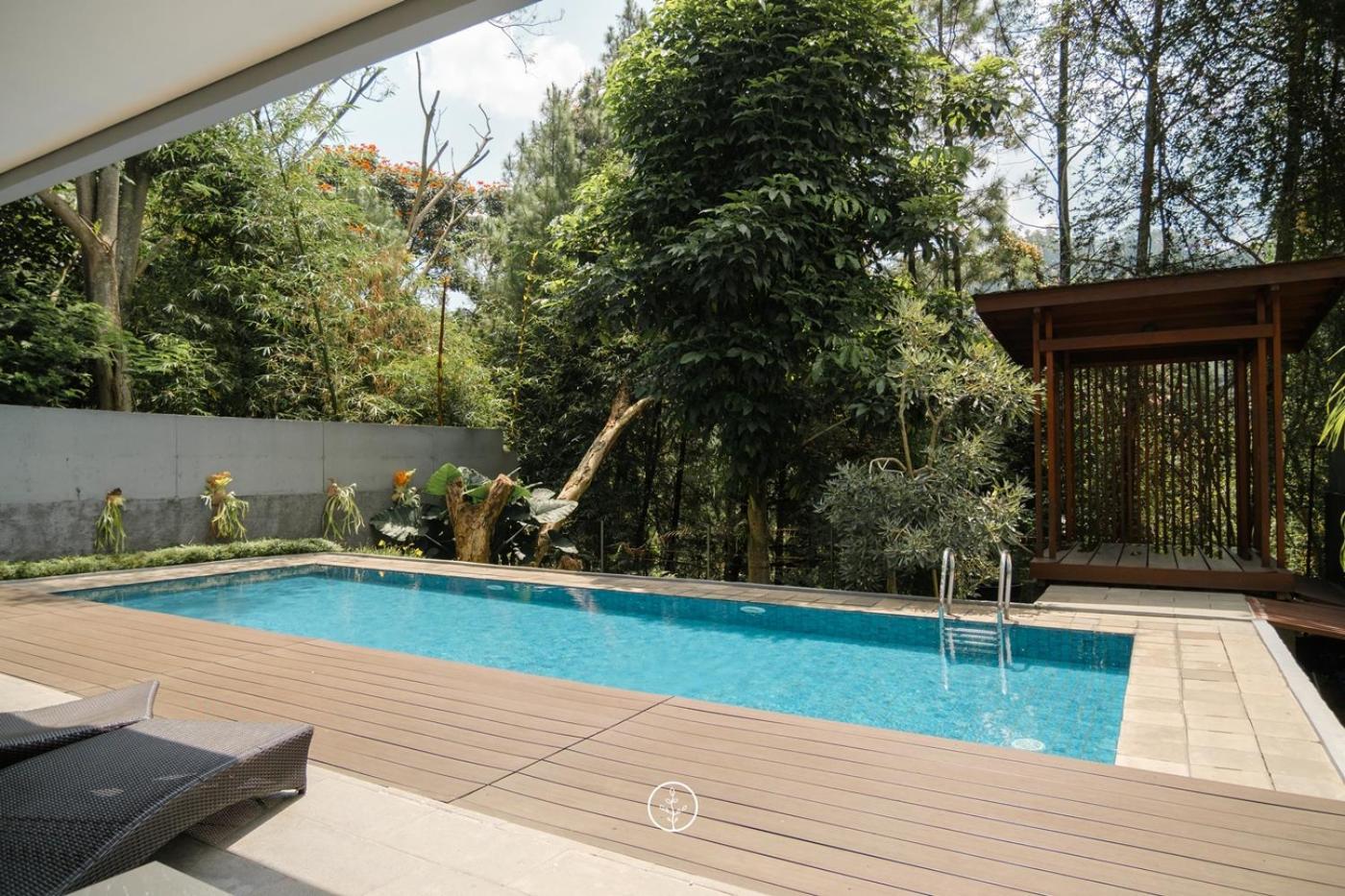 Hikari Hill View Villa 7 Bedrooms With A Private Swimming Pool And Billiard Bandung Exterior foto